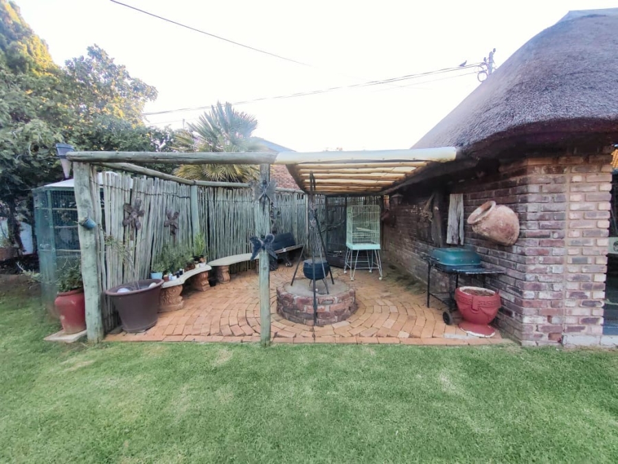 2 Bedroom Property for Sale in Miederpark North West